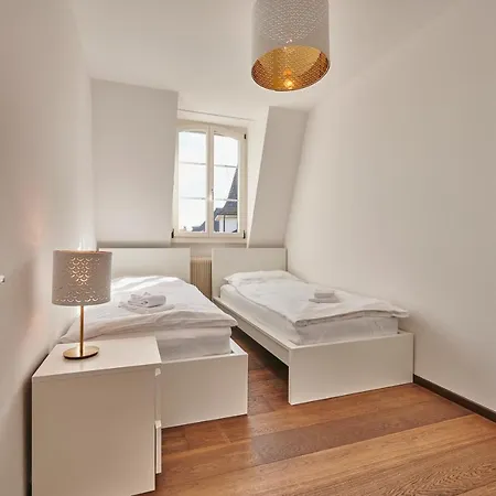 Bern, Perfect Located And Spacious Lägenhet