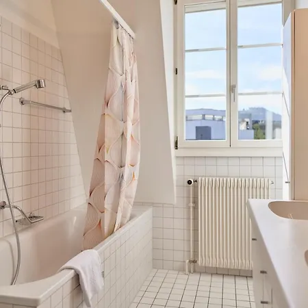 Bern, Perfect Located And Spacious